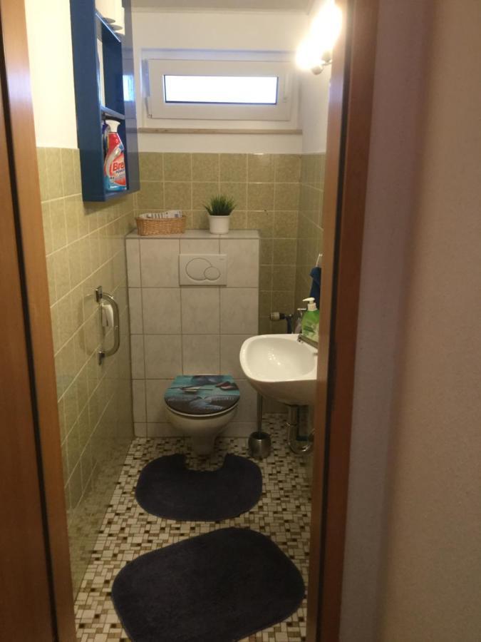 Ferienwohnung Schwarz Sersheim Luaran gambar